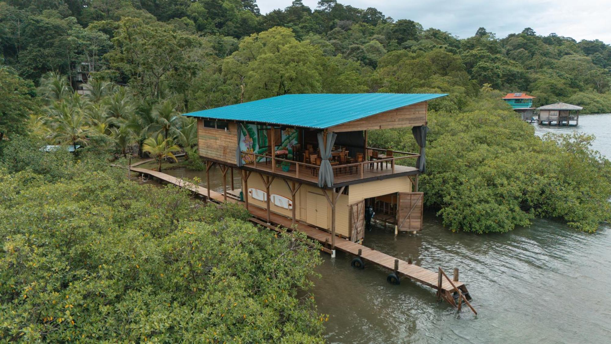 Roam Yoga & Wellness Lodge Bocas Town Kültér fotó
