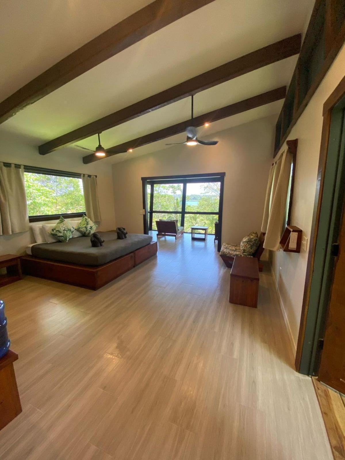 Roam Yoga & Wellness Lodge Bocas Town Kültér fotó